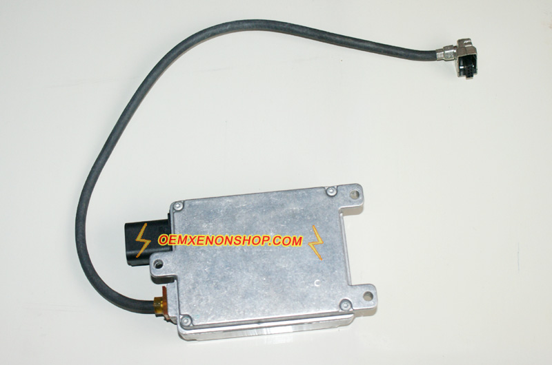 Cadillac Sts Xlr Xlr V Original Xenon Headlight D1s